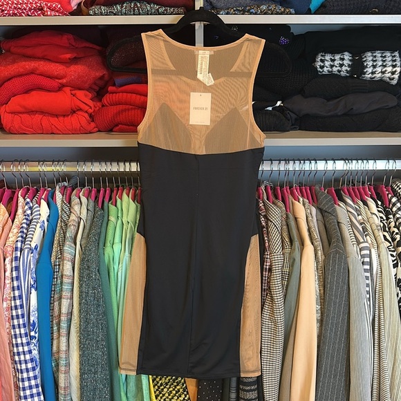 Forever 21 black cut outs tan mesh sleeveless bodycon dress size S NWT - Picture 3 of 3